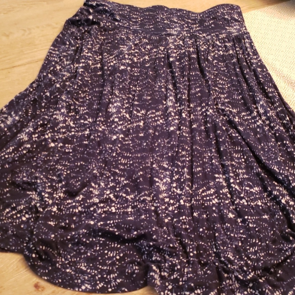 Loft skirt